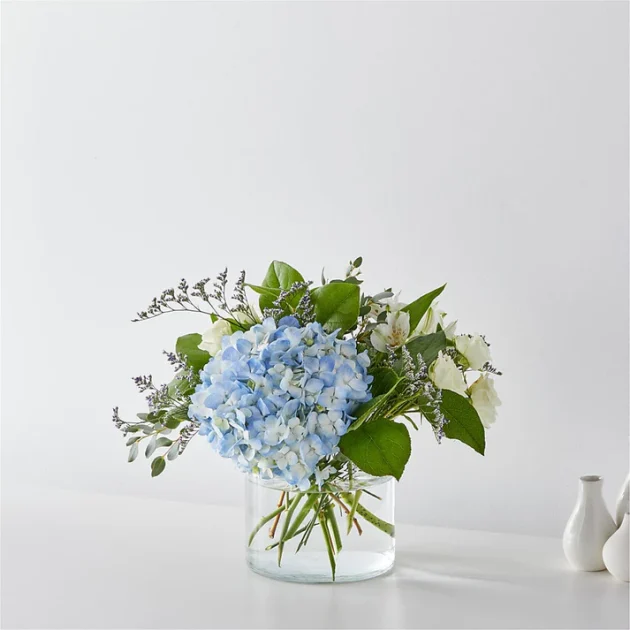 Coastal Blossom Bouquet - Image 3