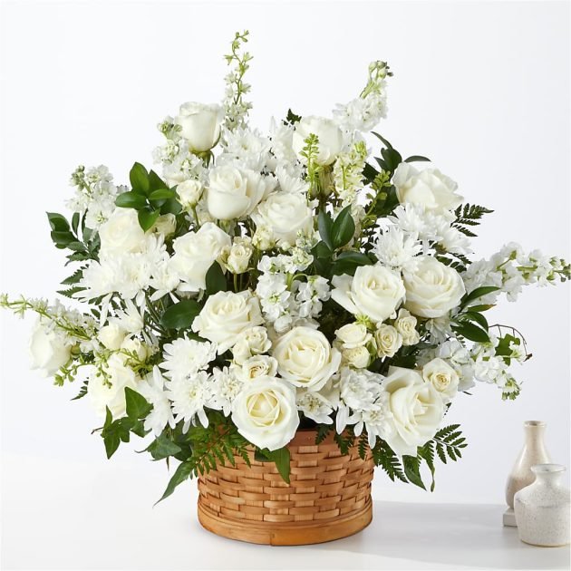 Heartfelt Condolences Arrangement - Image 4